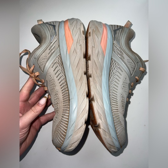 Hoka Bondi 7 - Picture 2 of 6